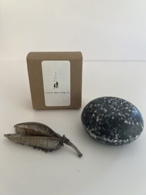 juniper & pine shampoo bar